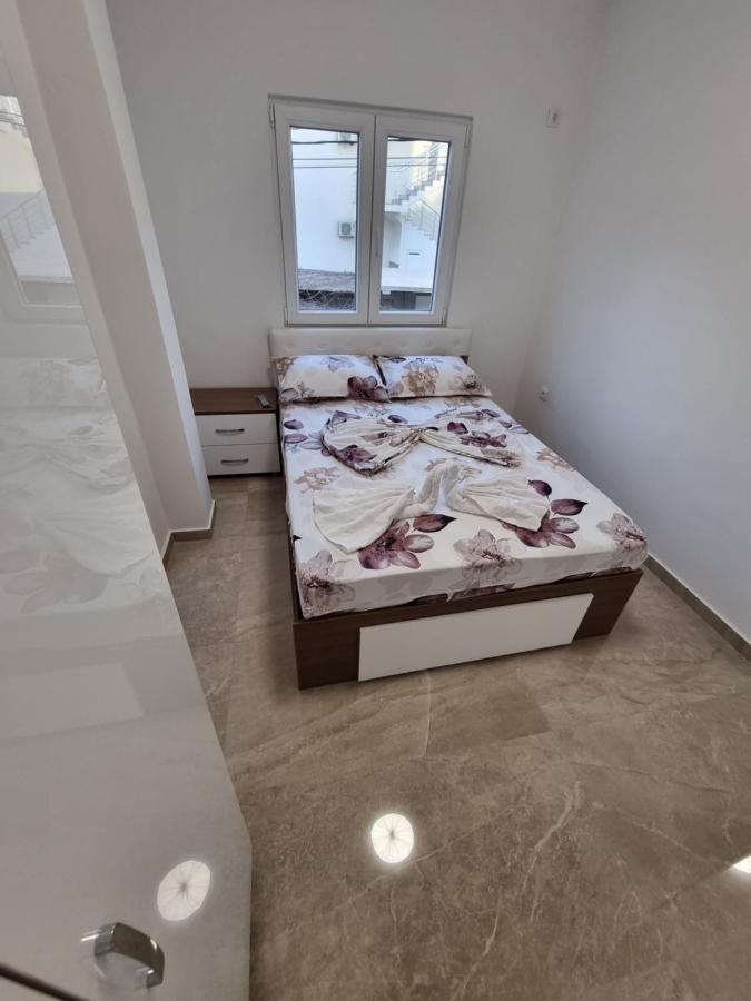 Ebra Lux Apartmani دوبرا فوفا المظهر الخارجي الصورة
